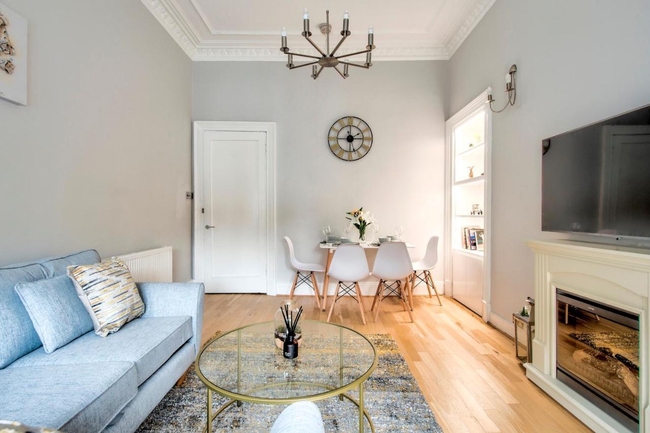 Ferienwohnung Pass The Keys Stylish 2 Bed In Heart Of West End Glasgow Exterior foto