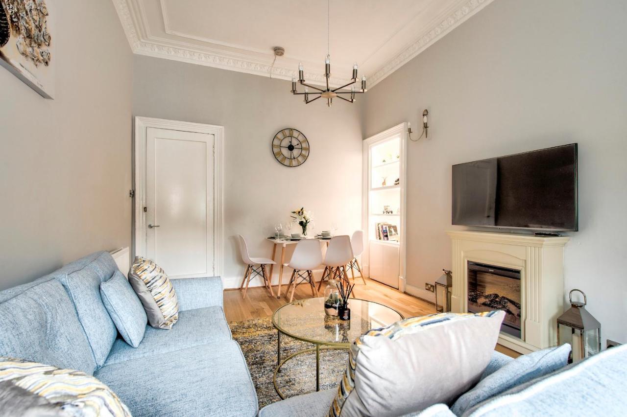 Ferienwohnung Pass The Keys Stylish 2 Bed In Heart Of West End Glasgow Exterior foto