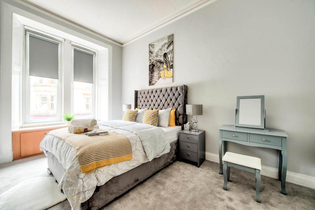Ferienwohnung Pass The Keys Stylish 2 Bed In Heart Of West End Glasgow Exterior foto
